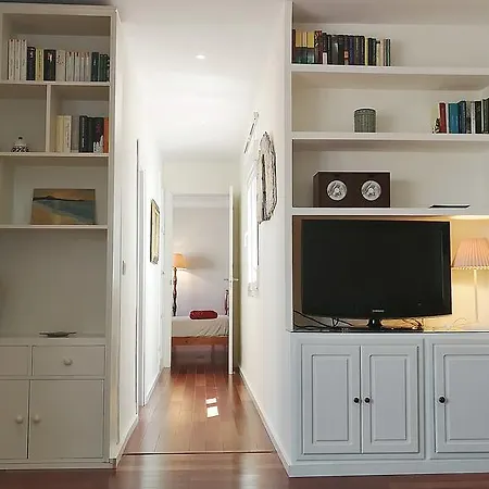 Stylish Briton Apartment Marbella